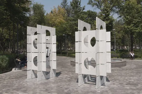 Playhouse — imagen 2